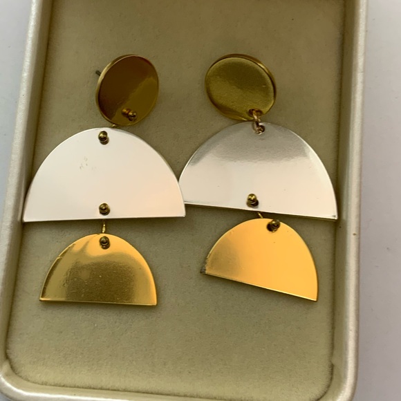 Madewell Sculpture Statement Earrings - Picture 4 of 11